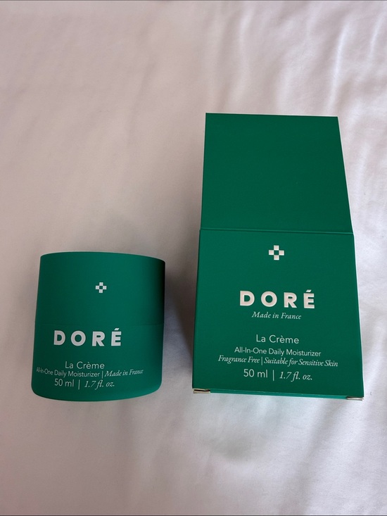 Sephora Other - Sephora DORÉ La Crème Daily Moisturizer — Green